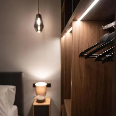 #g32 Luxury In The Centre Of Apartment *